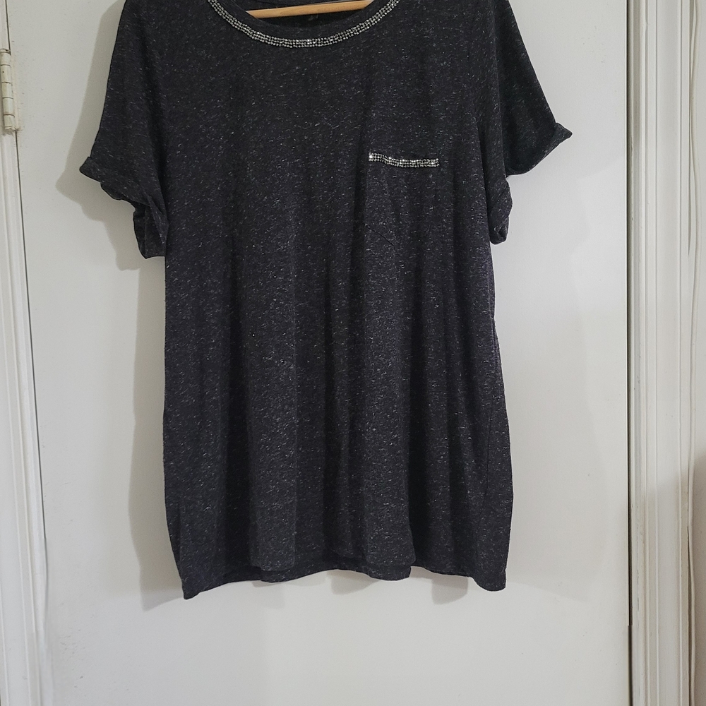 torrid Black Heather Short Sleeve Tee with Metallic Bead Trim